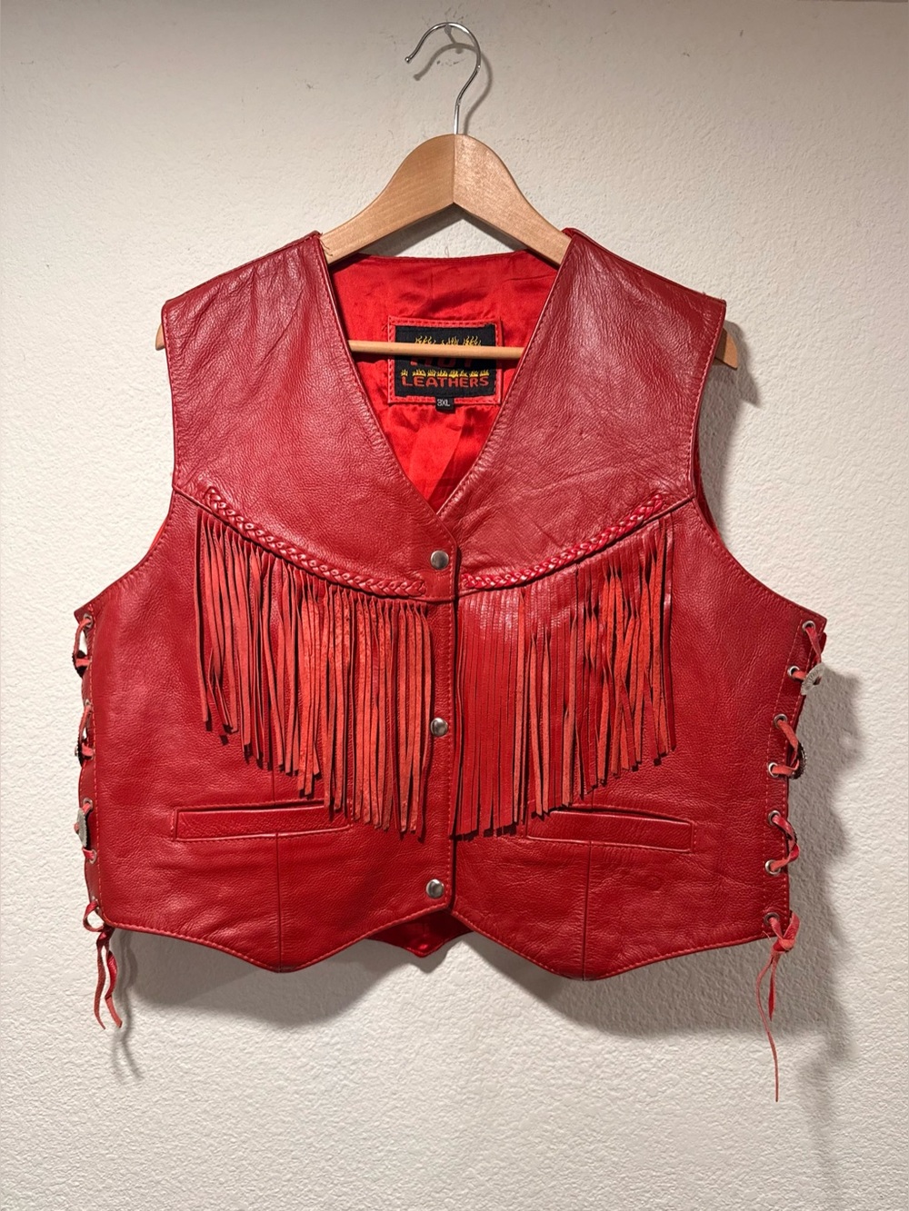 HOT LEATHERS Red Leather Fringe Vest w/ Suede Tie Embellishments